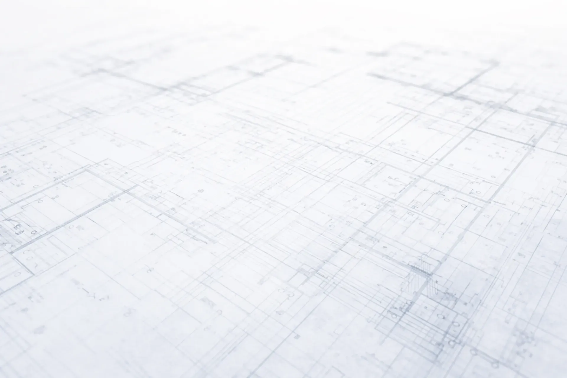 Plano difuminado de un edificio moderno con líneas arquitectónicas destacadas