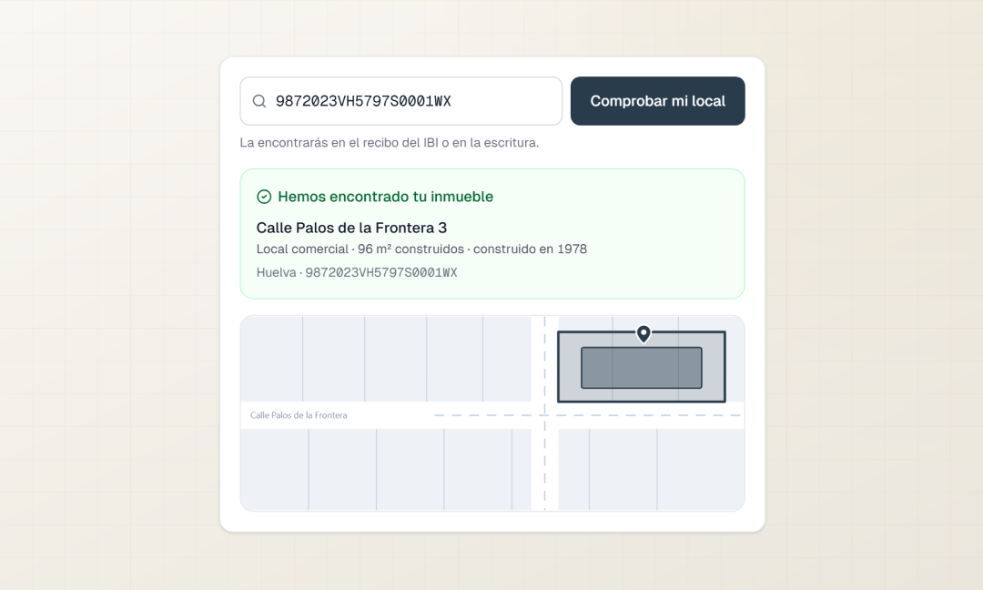 Buscador de referencia catastral con el inmueble localizado sobre el mapa y su ficha de datos: superficie, año y uso.