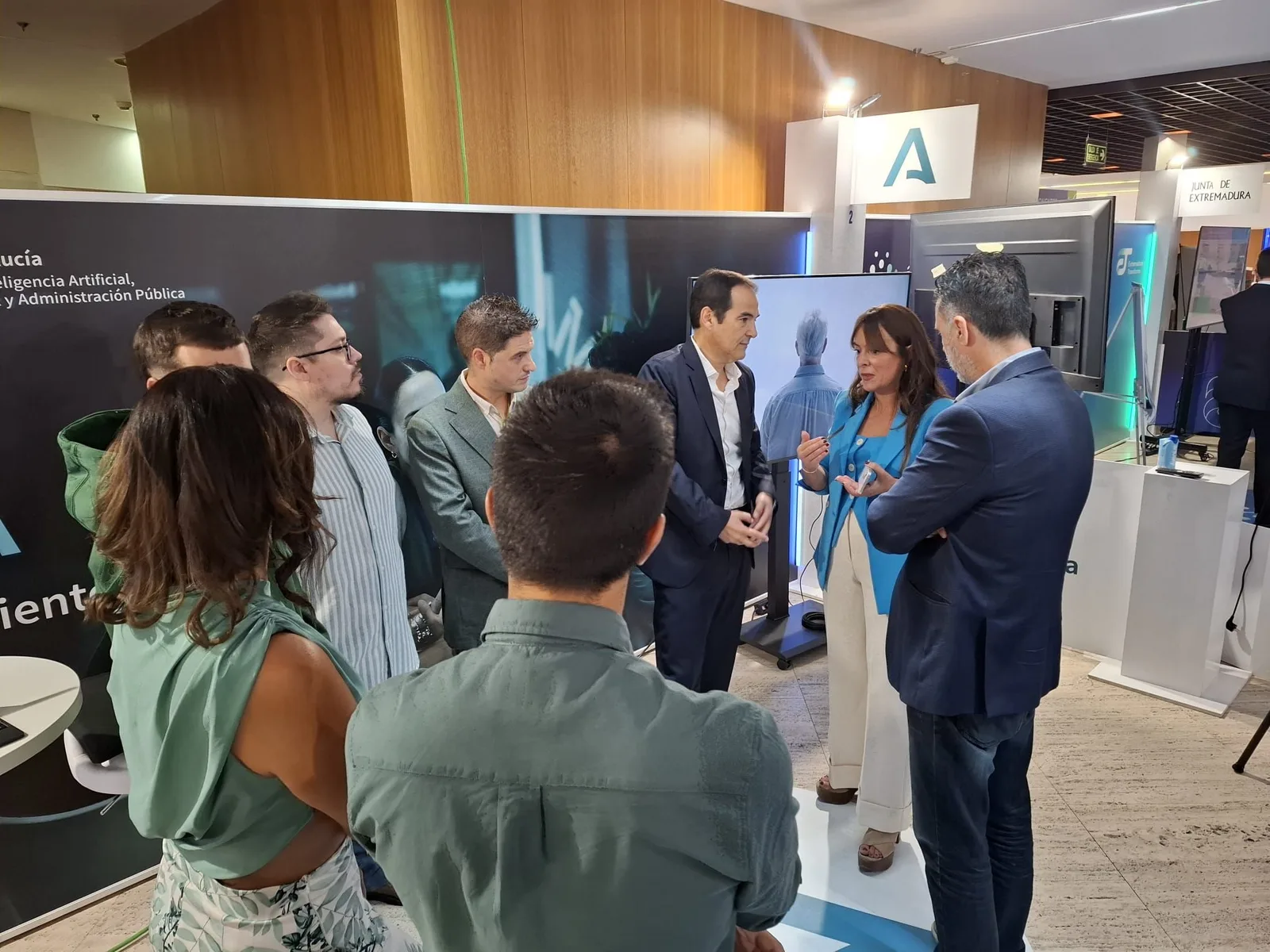 Visita al estand de la Agencia Digital de Andalucía en Potencial Digital 2026